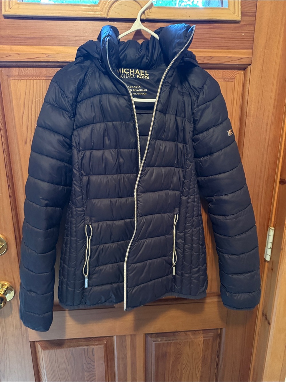 MICHAEL Michael Kors Navy Quilted Packable Puffer Jacket with Hood